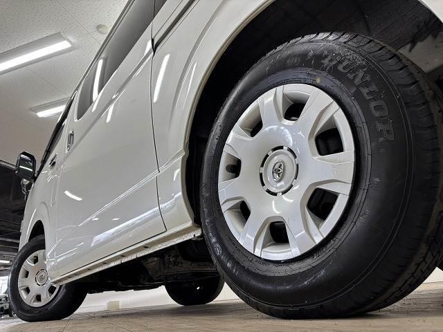 ハイエースバン スーパーＧＬ　ダークプライム２　両側電動スライド／ハーフレザー／デジタルインナーミラー／ＬＥＤヘッドライト／オートハイビーム／レーンキープアシスト／衝突軽減／純正ナビ／地デジ／バックカメラ／スマートキー／プッシュスタート（19枚目）