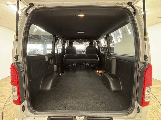 ハイエースバン スーパーＧＬ　ダークプライム２　両側電動スライド／ハーフレザー／デジタルインナーミラー／ＬＥＤヘッドライト／オートハイビーム／レーンキープアシスト／衝突軽減／純正ナビ／地デジ／バックカメラ／スマートキー／プッシュスタート（27枚目）