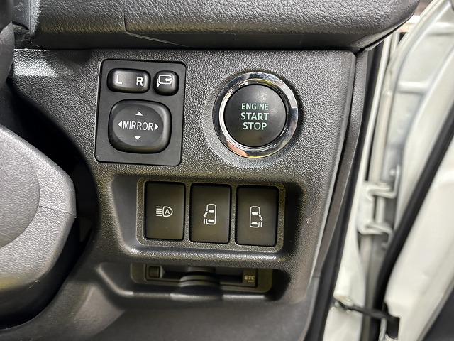 ハイエースバン スーパーＧＬ　ダークプライム２　両側電動スライド／ハーフレザー／デジタルインナーミラー／ＬＥＤヘッドライト／オートハイビーム／レーンキープアシスト／衝突軽減／純正ナビ／地デジ／バックカメラ／スマートキー／プッシュスタート（42枚目）
