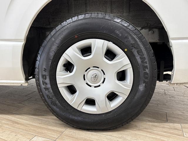 ハイエースバン スーパーＧＬ　ダークプライム２　両側電動スライド／ハーフレザー／デジタルインナーミラー／ＬＥＤヘッドライト／オートハイビーム／レーンキープアシスト／衝突軽減／純正ナビ／地デジ／バックカメラ／スマートキー／プッシュスタート（56枚目）