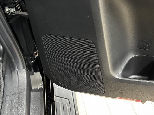 ランドクルーザープラド ＴＸ　Ｌパッケージ　ワンオーナー／ブラックルーフレール／７人乗り／黒革シート／純正ナビ／地デジ／パワーシート／クルーズコントロール／ＬＥＤヘッドライト／プッシュスタート／スマートキー（74枚目）