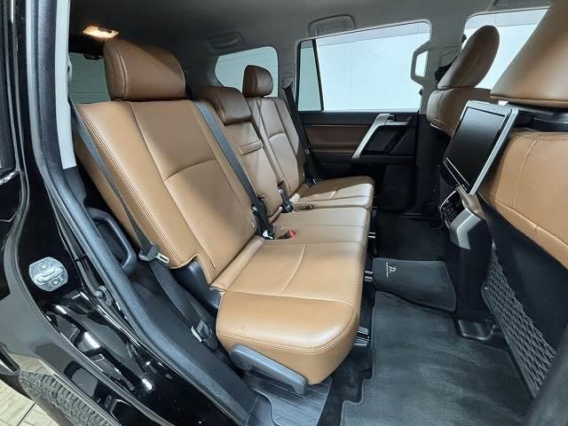 ���X�܂��Y��ɕۂ��ꂽ�C���e���A�́A�O�I�[�i�[�l�̊Ǘ�����������ƍs���͂��Ă���؋��ł��B