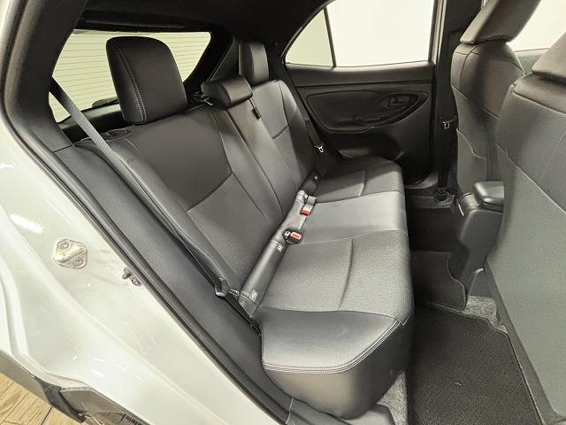 ヤリスクロス Ｚ　純正８インチナビ／全方位カメラ／地デジ／レーダークルコン／レーンキープアシスト／パワーシート／シートヒーター／ステアリングヒーター／ＢＳＭ／ＥＴＣ／クリアランスソナー／ＬＥＤヘッドライト（40枚目）