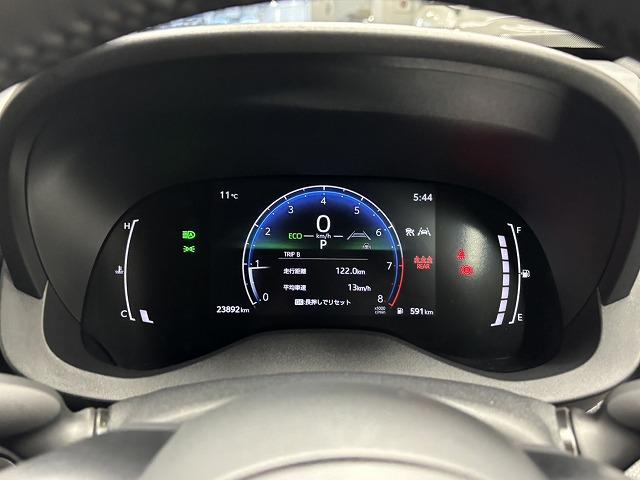 ヤリスクロス Ｚ　純正８インチナビ／全方位カメラ／地デジ／レーダークルコン／レーンキープアシスト／パワーシート／シートヒーター／ステアリングヒーター／ＢＳＭ／ＥＴＣ／クリアランスソナー／ＬＥＤヘッドライト（46枚目）
