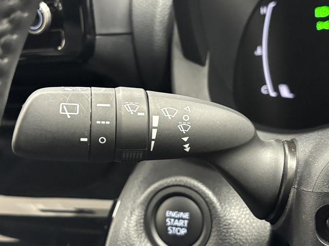 ヤリスクロス Ｚ　純正８インチナビ／全方位カメラ／地デジ／レーダークルコン／レーンキープアシスト／パワーシート／シートヒーター／ステアリングヒーター／ＢＳＭ／ＥＴＣ／クリアランスソナー／ＬＥＤヘッドライト（50枚目）