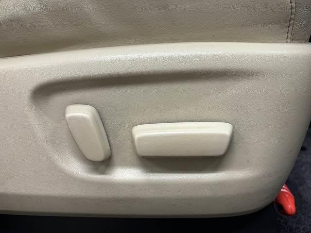 �y�p���[�V�[�g�z�d���X�C�b�`�ő�������A������p�x�V�[�g�ʒu�ȂǍœK�ȃV�[�g�|�W�V�����ɍׂ����ݒ�o���܂���