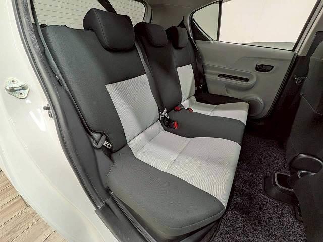 アクア Ｓ　純正ナビ／地デジ／バックカメラ／スマートキー／プッシュスタート／ＥＶモード／オートライト／オートエアコン／パワーウィンドウ（6枚目）