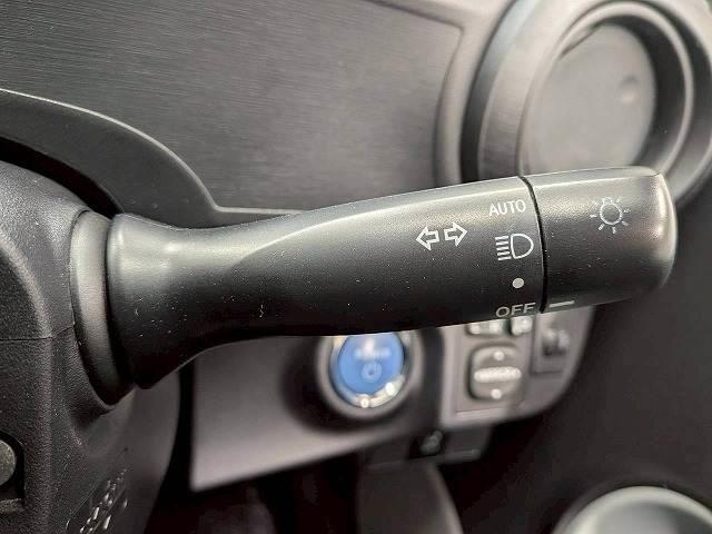 アクア Ｓ　純正ナビ／地デジ／バックカメラ／スマートキー／プッシュスタート／ＥＶモード／オートライト／オートエアコン／パワーウィンドウ（8枚目）