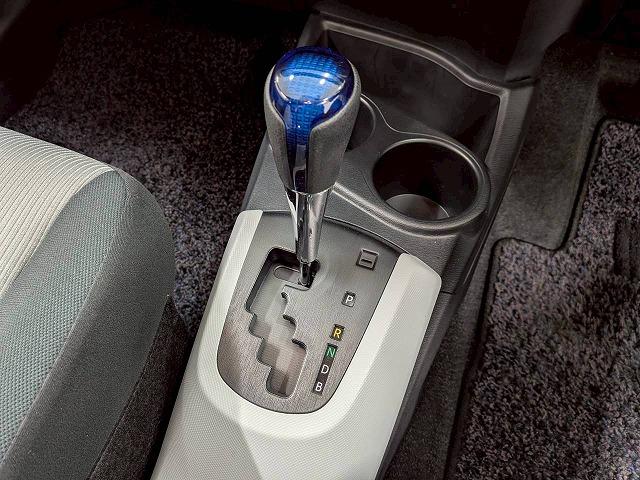 アクア Ｓ　純正ナビ／地デジ／バックカメラ／スマートキー／プッシュスタート／ＥＶモード／オートライト／オートエアコン／パワーウィンドウ（51枚目）