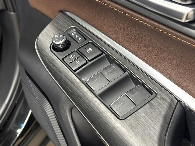 ハリアー Ｚ　ＪＢＬサウンド／デジタルインナーミラー／純正１２．３インチナビ／全周囲カメラ／レーダークルコン／パワーバックドア／ＢＳＭ／ＥＴＣ２．０／ハーフレザー／パワーシート／ＬＥＤヘッドライト／オートハイビーム（45枚目）