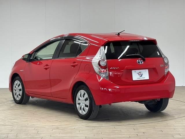 アクア Ｓ　純正ナビ／地デジ／Ｂｌｕｅｔｏｏｔｈ／バックカメラ／ＥＴＣ／スマートキー／プッシュスタート／ステアリングリモコン／ＥＶモード／オートライト／オートエアコン／パワーウィンドウ（17枚目）