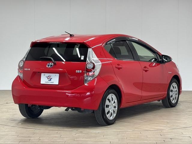 アクア Ｓ　純正ナビ／地デジ／Ｂｌｕｅｔｏｏｔｈ／バックカメラ／ＥＴＣ／スマートキー／プッシュスタート／ステアリングリモコン／ＥＶモード／オートライト／オートエアコン／パワーウィンドウ（29枚目）