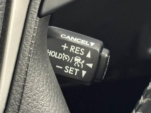 ランドクルーザープラド ＴＸ　Ｌパッケージ　ＴＲＤエアロ／サンルーフ／全周囲／ルーフレール／デルタフォース　オーバル１７インチＡＷ／黒革／純正９型ナビ地デジ／ダウンヒルアシスト／センターデフロック／ベンチレーション／追従クルコン／レーンキープ（10枚目）