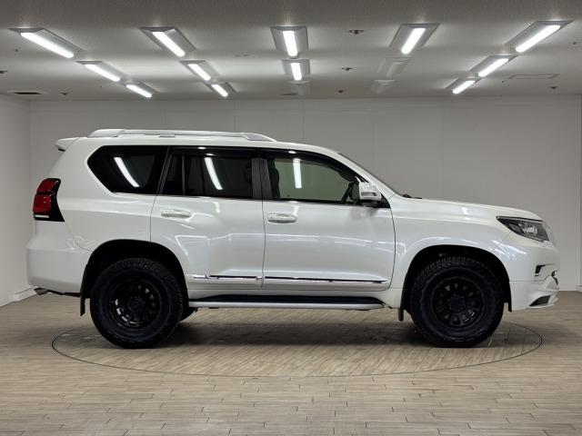 ランドクルーザープラド ＴＸ　Ｌパッケージ　ＴＲＤエアロ／サンルーフ／全周囲／ルーフレール／デルタフォース　オーバル１７インチＡＷ／黒革／純正９型ナビ地デジ／ダウンヒルアシスト／センターデフロック／ベンチレーション／追従クルコン／レーンキープ（25枚目）