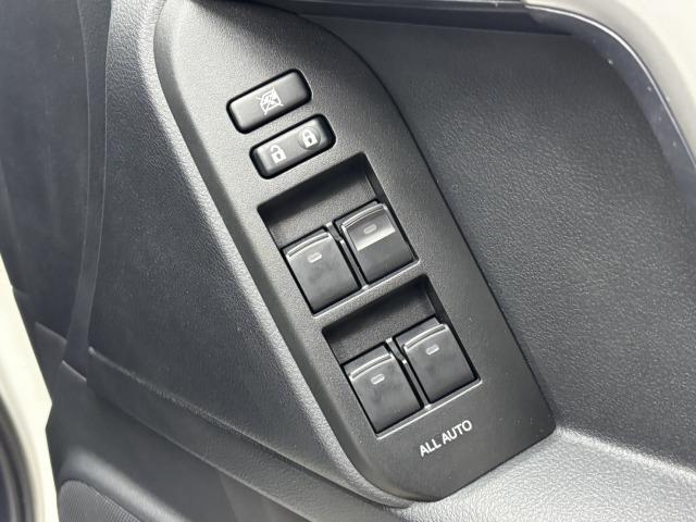 ランドクルーザープラド ＴＸ　Ｌパッケージ　ＴＲＤエアロ／サンルーフ／全周囲／ルーフレール／デルタフォース　オーバル１７インチＡＷ／黒革／純正９型ナビ地デジ／ダウンヒルアシスト／センターデフロック／ベンチレーション／追従クルコン／レーンキープ（40枚目）