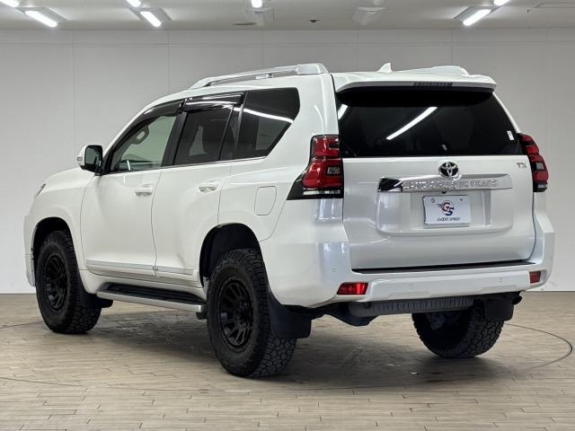 ランドクルーザープラド ＴＸ　Ｌパッケージ　ＴＲＤエアロ／サンルーフ／全周囲／ルーフレール／デルタフォース　オーバル１７インチＡＷ／黒革／純正９型ナビ地デジ／ダウンヒルアシスト／センターデフロック／ベンチレーション／追従クルコン／レーンキープ（67枚目）