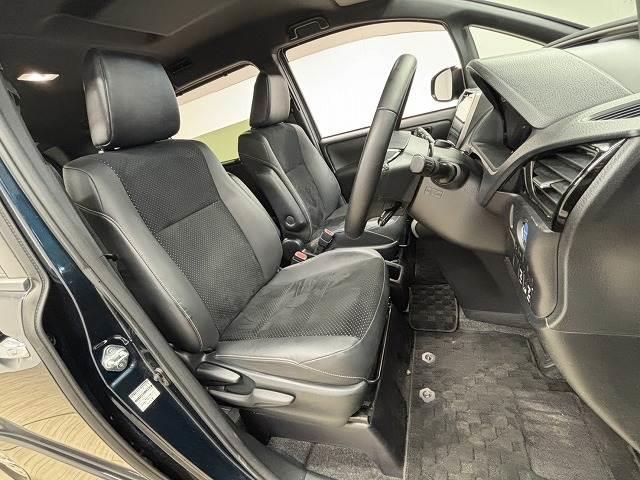 ヴォクシー ハイブリッドＺＳ　煌ＩＩＩ　純正１０インチナビ／地デジ／クルーズコントロール／レーンキープアシスト／衝突軽減ブレーキ／シートヒーター／両側電動スライド／ＬＥＤヘッドライト／オートハイビーム／ＥＴＣ／Ｗエアコン／バックカメラ（5枚目）