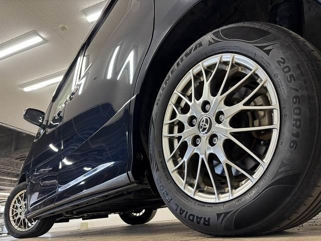 ヴォクシー ハイブリッドＺＳ　煌ＩＩＩ　純正１０インチナビ／地デジ／クルーズコントロール／レーンキープアシスト／衝突軽減ブレーキ／シートヒーター／両側電動スライド／ＬＥＤヘッドライト／オートハイビーム／ＥＴＣ／Ｗエアコン／バックカメラ（19枚目）