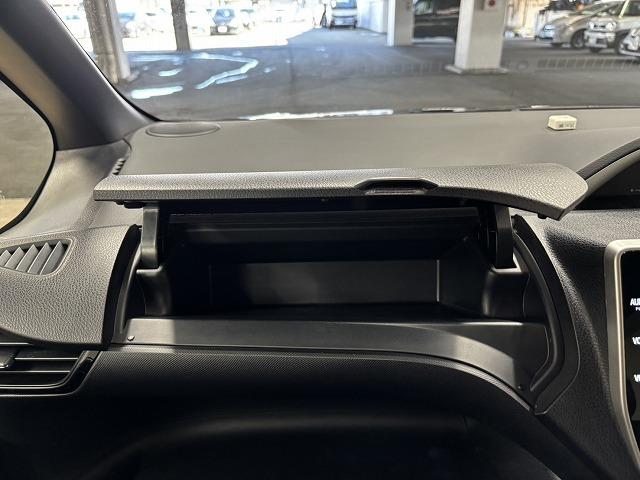 ヴォクシー ハイブリッドＺＳ　煌ＩＩＩ　純正１０インチナビ／地デジ／クルーズコントロール／レーンキープアシスト／衝突軽減ブレーキ／シートヒーター／両側電動スライド／ＬＥＤヘッドライト／オートハイビーム／ＥＴＣ／Ｗエアコン／バックカメラ（35枚目）