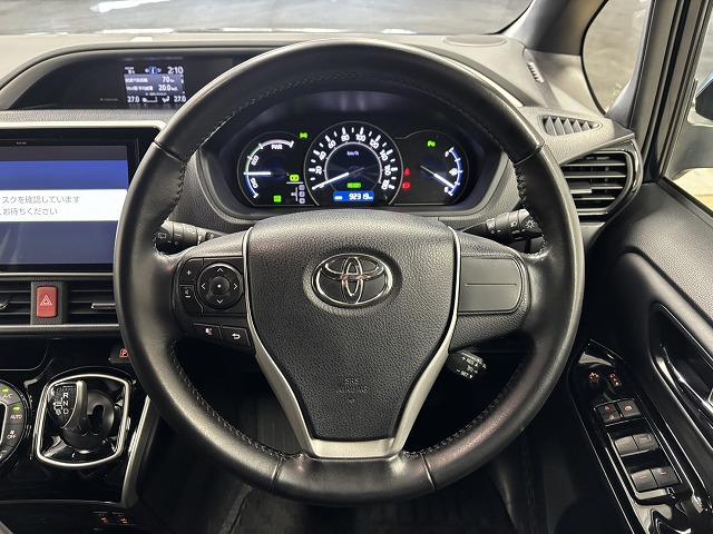 ヴォクシー ハイブリッドＺＳ　煌ＩＩＩ　純正１０インチナビ／地デジ／クルーズコントロール／レーンキープアシスト／衝突軽減ブレーキ／シートヒーター／両側電動スライド／ＬＥＤヘッドライト／オートハイビーム／ＥＴＣ／Ｗエアコン／バックカメラ（48枚目）