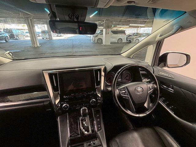 アルファード S“C パッケージ” AVANZARE エアロ/純正9インチナビ/後席フリップダウンモニター/黒革/シートベンチレーション/レーダークルコン/パワーバックドア/パワーシート/ステアリングヒーター/デジタルインナーミラー(22枚目)