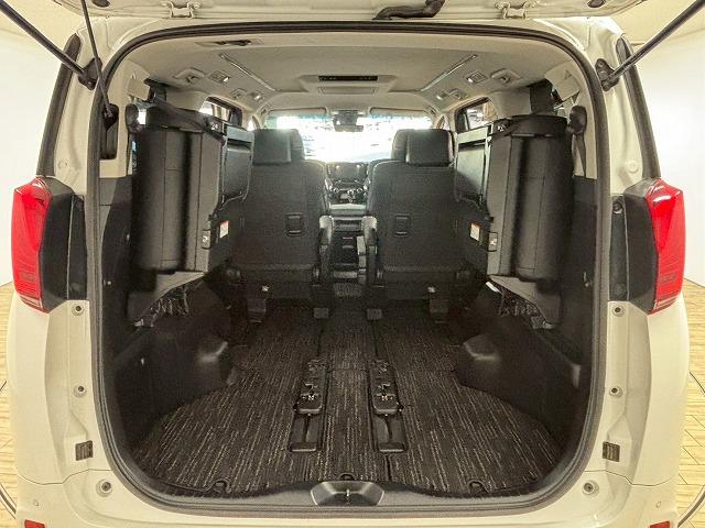 アルファード S“C パッケージ” AVANZARE エアロ/純正9インチナビ/後席フリップダウンモニター/黒革/シートベンチレーション/レーダークルコン/パワーバックドア/パワーシート/ステアリングヒーター/デジタルインナーミラー(28枚目)