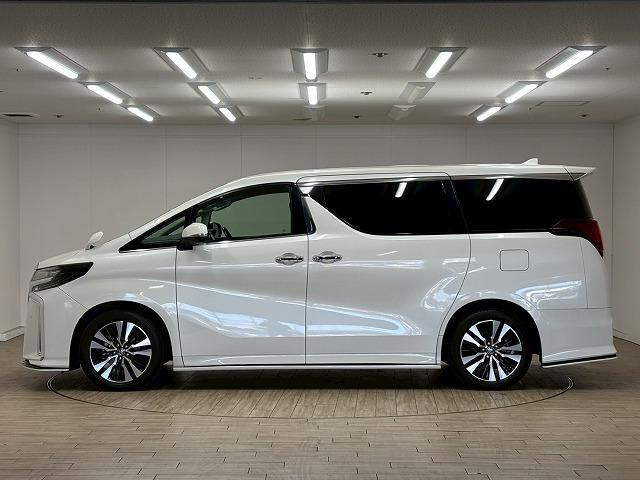 アルファード S“C パッケージ” AVANZARE エアロ/純正9インチナビ/後席フリップダウンモニター/黒革/シートベンチレーション/レーダークルコン/パワーバックドア/パワーシート/ステアリングヒーター/デジタルインナーミラー(67枚目)