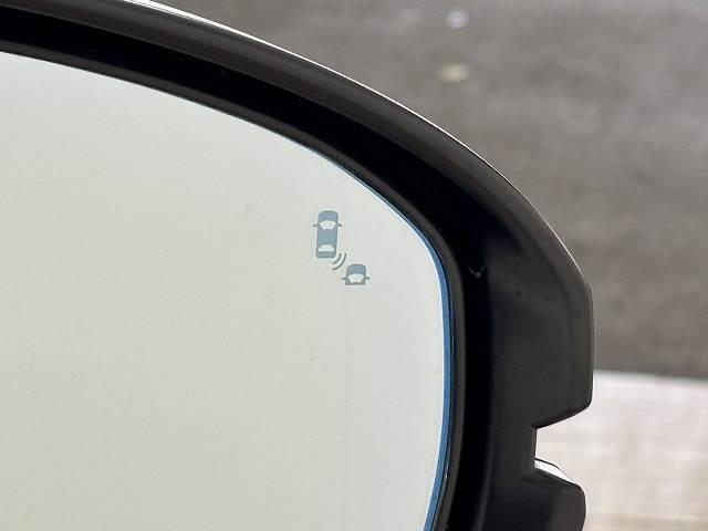 ヴェゼル ｅ：ＨＥＶ　Ｚ　純正９型ナビ地デジ／バックカメラ／追従クルコン／ホンダセンシング／シートヒーター／パワーバックドア／クリアランスソナー／ＢＳＭ／ＥＴＣ／ＬＥＤヘッドライト／スマートキー／ダウンヒルアシスト（8枚目）