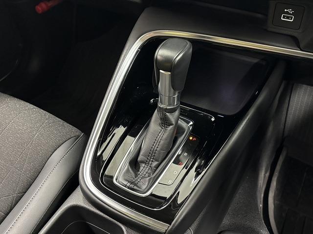 ヴェゼル ｅ：ＨＥＶ　Ｚ　純正９型ナビ地デジ／バックカメラ／追従クルコン／ホンダセンシング／シートヒーター／パワーバックドア／クリアランスソナー／ＢＳＭ／ＥＴＣ／ＬＥＤヘッドライト／スマートキー／ダウンヒルアシスト（38枚目）