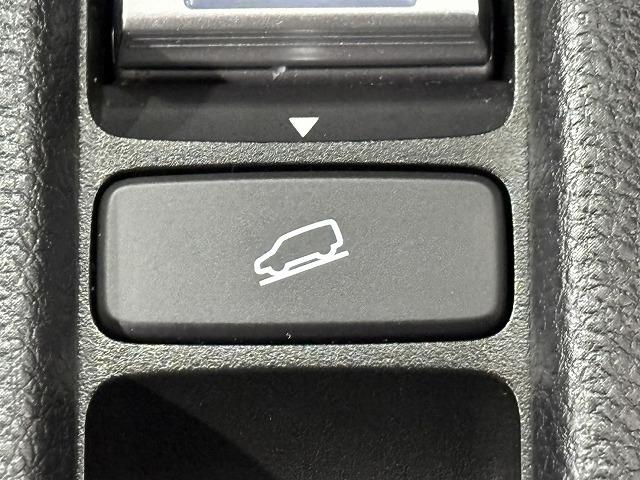 ヴェゼル ｅ：ＨＥＶ　Ｚ　純正９型ナビ地デジ／バックカメラ／追従クルコン／ホンダセンシング／シートヒーター／パワーバックドア／クリアランスソナー／ＢＳＭ／ＥＴＣ／ＬＥＤヘッドライト／スマートキー／ダウンヒルアシスト（40枚目）