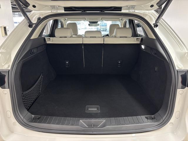 CX-60 □XD-HYBRID Exclusive Modern 白革/純正12.3型ナビ/全周囲/追従クルコン/BSM/シートベンチレーション/パワーシート/ステアリングヒーター/パワーバックドア/ダウンヒルアシスト/LEDヘッドライト/ETC/スマートキー(27枚目)