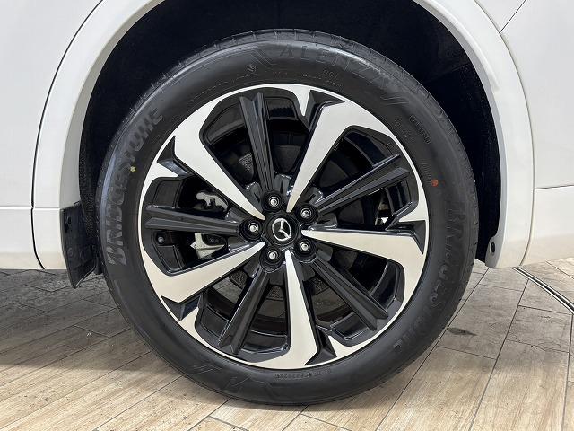 CX-60 □XD-HYBRID Exclusive Modern 白革/純正12.3型ナビ/全周囲/追従クルコン/BSM/シートベンチレーション/パワーシート/ステアリングヒーター/パワーバックドア/ダウンヒルアシスト/LEDヘッドライト/ETC/スマートキー(61枚目)