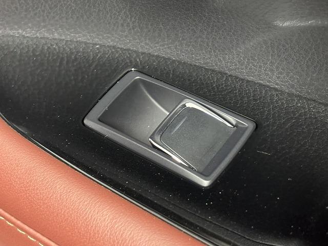 ＬＸ ＬＸ５７０　エアロ／モデリスタ２１ＡＷ／リアエンター／マークレビンソン／サンルーフ／クールＢＯＸ／純正１２．３型ナビ／全周囲／追従クルコン／衝突軽減／革シート／ベンチレーション／革シート／パワーバックドア／ＢＳＭ（47枚目）