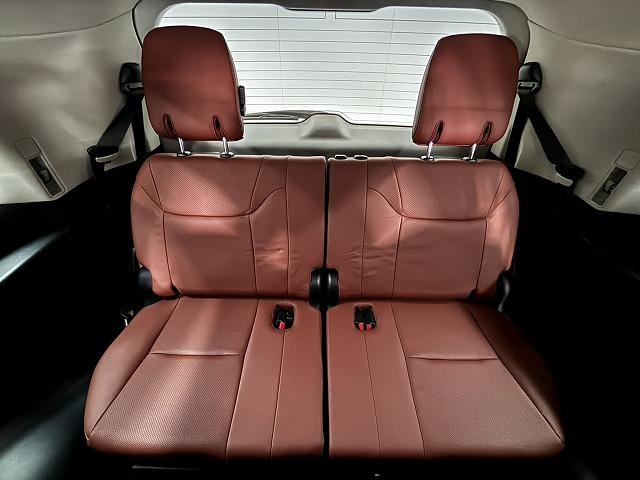 ＬＸ ＬＸ５７０　エアロ／モデリスタ２１ＡＷ／リアエンター／マークレビンソン／サンルーフ／クールＢＯＸ／純正１２．３型ナビ／全周囲／追従クルコン／衝突軽減／革シート／ベンチレーション／革シート／パワーバックドア／ＢＳＭ（48枚目）