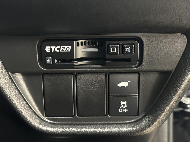 ZR-V Z 純正9型ナビ地デジ/全周囲/BOSEサウンド/黒革/BSM/追従クルコン/パワーバックドア/ダウンヒルアシスト/ワイヤレス充電/LEDヘッドライト/ETC/スマートキー/シートヒーター/パワーシート(70枚目)