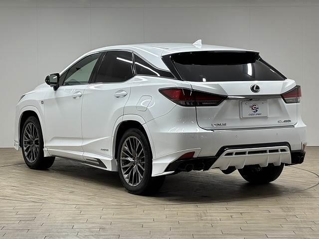 ＲＸ ＲＸ４５０ｈ　Ｆスポーツ　ＴＲＤエアロ／ＴＲＤマフラー／全周囲／全席シートヒーター／セカンドパワーシート／純正１２．３型ナビ地デジ／ベンチレーション／ＢＳＭ／追従クルコン／パワーバックドア／オートハイビーム／ＬＥＤ／ＥＴＣ（17枚目）