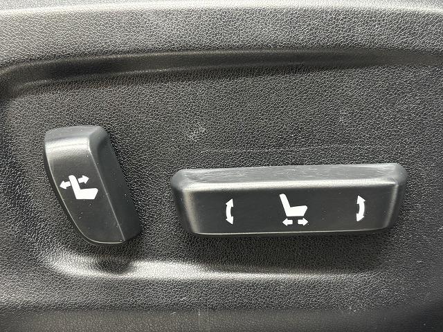 ＲＸ ＲＸ４５０ｈ　Ｆスポーツ　ＴＲＤエアロ／ＴＲＤマフラー／全周囲／全席シートヒーター／セカンドパワーシート／純正１２．３型ナビ地デジ／ベンチレーション／ＢＳＭ／追従クルコン／パワーバックドア／オートハイビーム／ＬＥＤ／ＥＴＣ（34枚目）