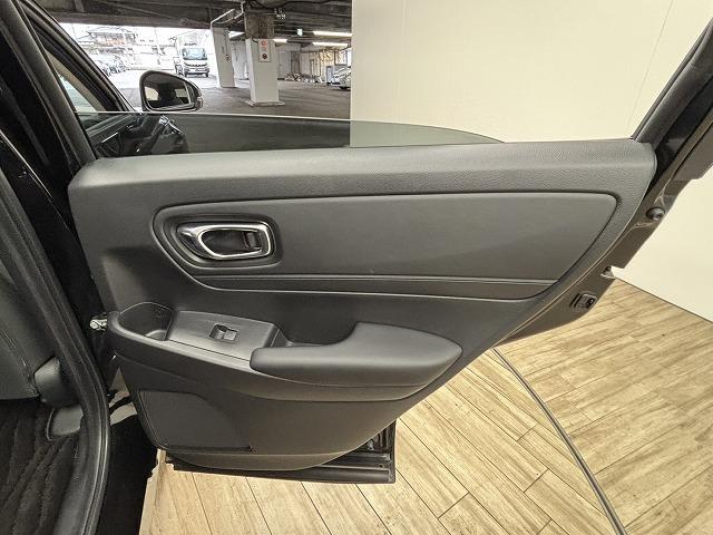 ヴェゼル G 純正9型ナビ地デジ/バックカメラ/追従クルコン/ダウンヒルアシスト/クリアランスソナー/ETC/LEDヘッドライト/スマートキー/オートエアコン/オートライト/純正16インチAW(42枚目)