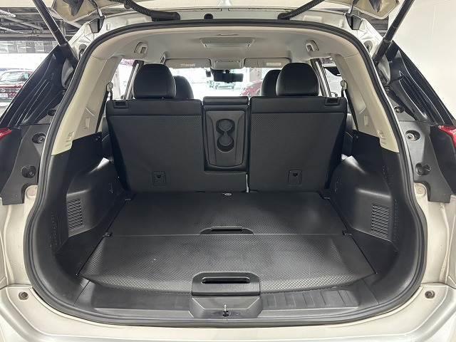 エクストレイル 20X フリップダウンモニター/純正9インチナビ/地デジ/全周囲/デジタルインナーミラー/パワーバックドア/ダウンヒルアシスト/アイドリングストップ/スマートキー/プッシュスタート/ETC(13枚目)