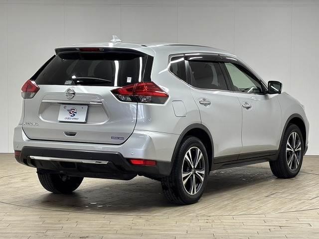 エクストレイル 20X フリップダウンモニター/純正9インチナビ/地デジ/全周囲/デジタルインナーミラー/パワーバックドア/ダウンヒルアシスト/アイドリングストップ/スマートキー/プッシュスタート/ETC(16枚目)