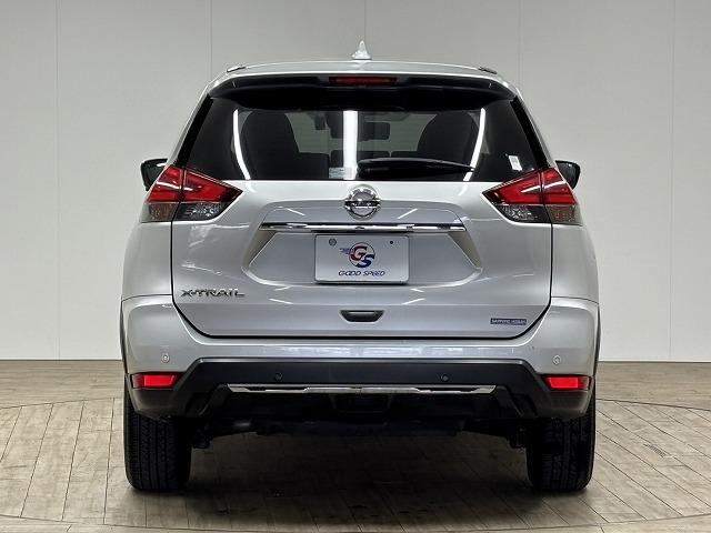 エクストレイル 20X フリップダウンモニター/純正9インチナビ/地デジ/全周囲/デジタルインナーミラー/パワーバックドア/ダウンヒルアシスト/アイドリングストップ/スマートキー/プッシュスタート/ETC(22枚目)