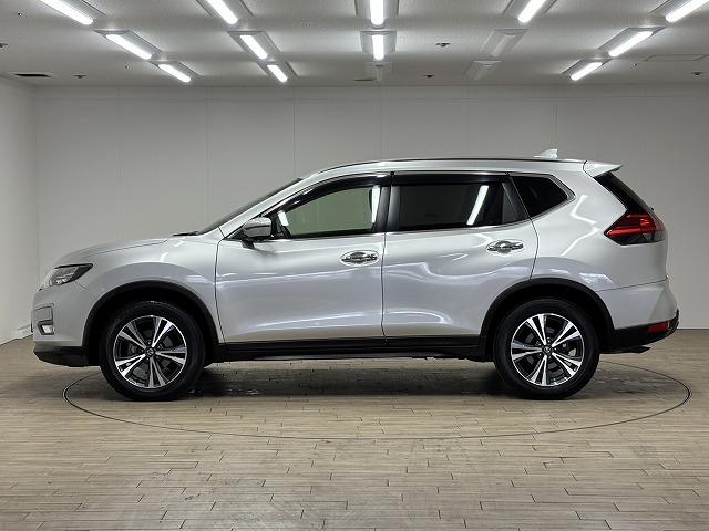 エクストレイル 20X フリップダウンモニター/純正9インチナビ/地デジ/全周囲/デジタルインナーミラー/パワーバックドア/ダウンヒルアシスト/アイドリングストップ/スマートキー/プッシュスタート/ETC(24枚目)