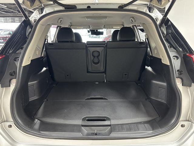 エクストレイル 20X フリップダウンモニター/純正9インチナビ/地デジ/全周囲/デジタルインナーミラー/パワーバックドア/ダウンヒルアシスト/アイドリングストップ/スマートキー/プッシュスタート/ETC(43枚目)