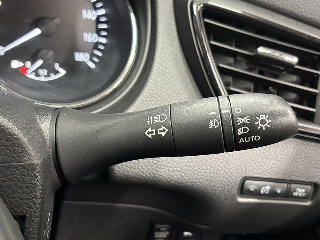 エクストレイル 20X フリップダウンモニター/純正9インチナビ/地デジ/全周囲/デジタルインナーミラー/パワーバックドア/ダウンヒルアシスト/アイドリングストップ/スマートキー/プッシュスタート/ETC(63枚目)