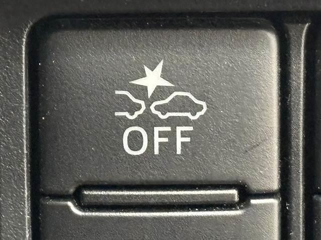 ルーミー □カスタムＧ　純正９インチナビ／全周囲／ＬＥＤヘッドライト／衝突軽減ブレーキ／レーダークルコン／クリアランスソナー／アイドリングストップ／両側電動スライド／ＥＴＣ／地デジ／Ｂｌｕｅｔｏｏｔｈ／スマートキー／（9枚目）