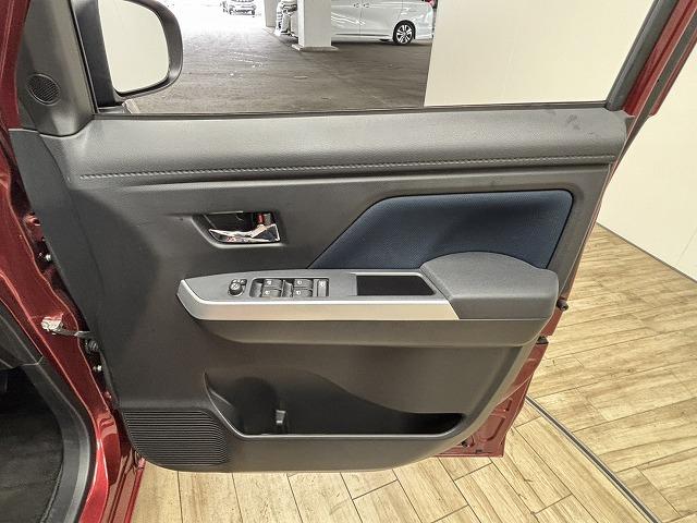 ルーミー □カスタムＧ　純正９インチナビ／全周囲／ＬＥＤヘッドライト／衝突軽減ブレーキ／レーダークルコン／クリアランスソナー／アイドリングストップ／両側電動スライド／ＥＴＣ／地デジ／Ｂｌｕｅｔｏｏｔｈ／スマートキー／（50枚目）