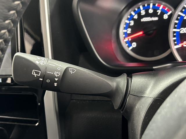 ルーミー □カスタムＧ　純正９インチナビ／全周囲／ＬＥＤヘッドライト／衝突軽減ブレーキ／レーダークルコン／クリアランスソナー／アイドリングストップ／両側電動スライド／ＥＴＣ／地デジ／Ｂｌｕｅｔｏｏｔｈ／スマートキー／（64枚目）