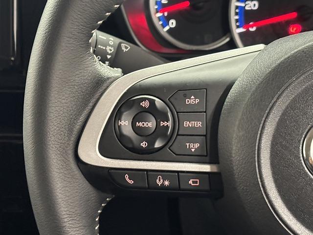 ルーミー □カスタムＧ　純正９インチナビ／全周囲／ＬＥＤヘッドライト／衝突軽減ブレーキ／レーダークルコン／クリアランスソナー／アイドリングストップ／両側電動スライド／ＥＴＣ／地デジ／Ｂｌｕｅｔｏｏｔｈ／スマートキー／（65枚目）