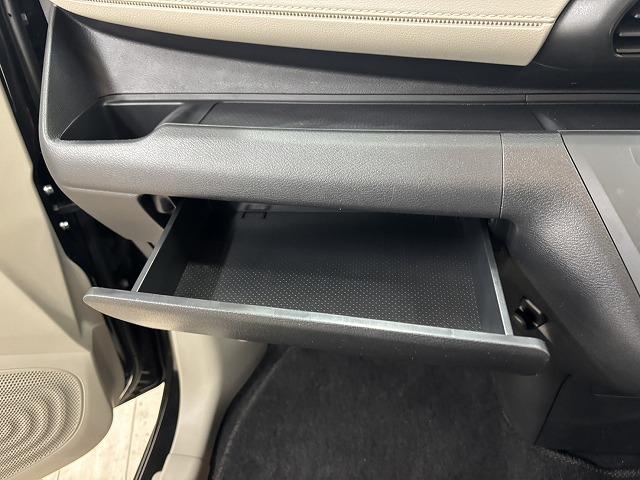 デイズ S メモリナビ/地デジ/Bluetooth/CD・DVD/ETC/オートライト/アイドリングストップ/キーレスキー/パワーウィンドウ/レベライザー(36枚目)