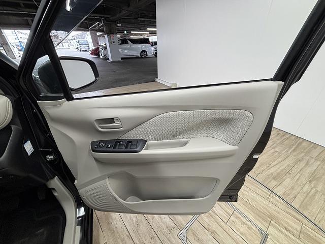 デイズ S メモリナビ/地デジ/Bluetooth/CD・DVD/ETC/オートライト/アイドリングストップ/キーレスキー/パワーウィンドウ/レベライザー(39枚目)